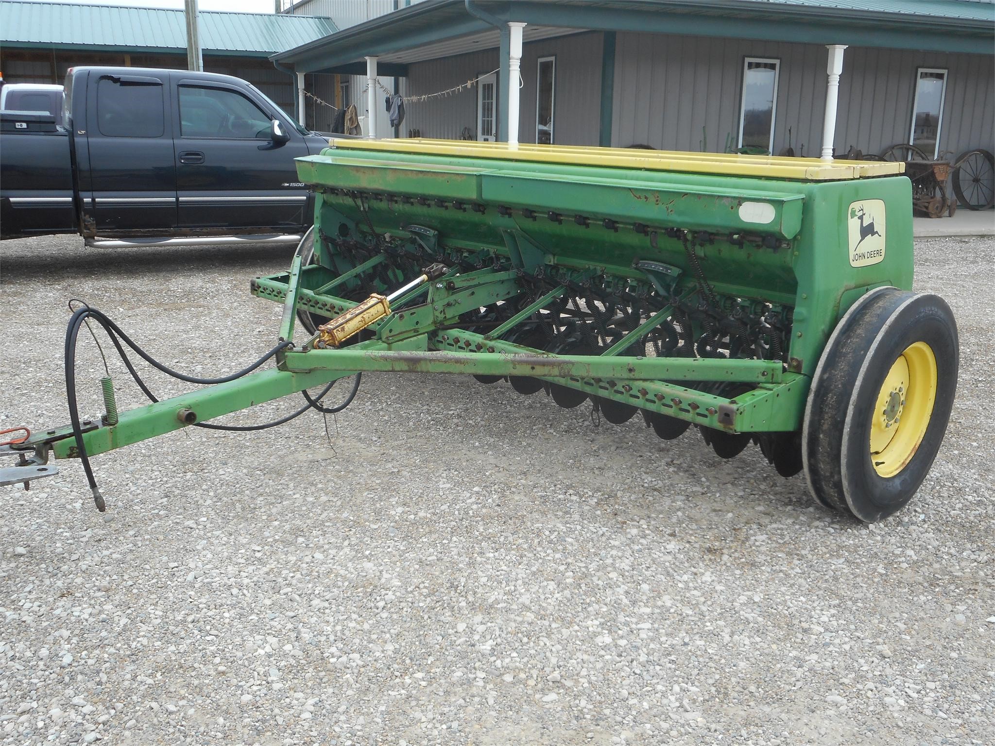 John Deere 830 Centerpivot Rotary Mowerconditioner John Deere Mower