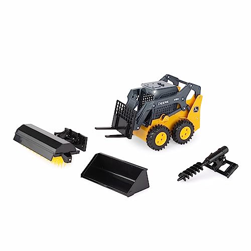 Big Farm John Deere 318G Skid Steer Toy Set - 1:16 Scale - Construction Toys with Unique Interchangeable Accessories - Toddler Outdoor Toys Ages 3 Years and Up
